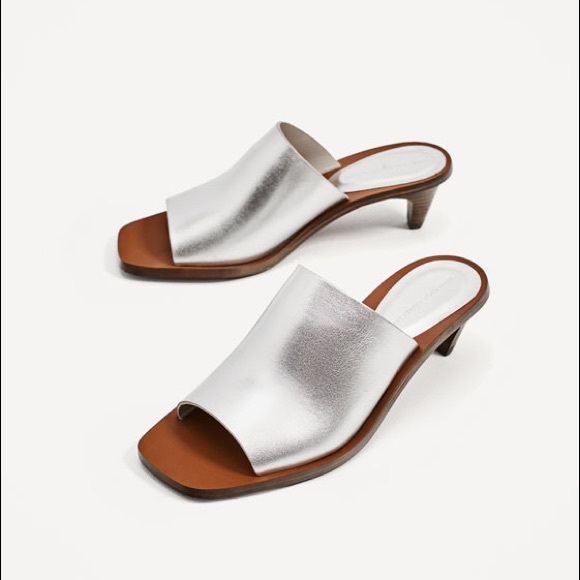 Zara silver metallic leather low hill sandals EUC